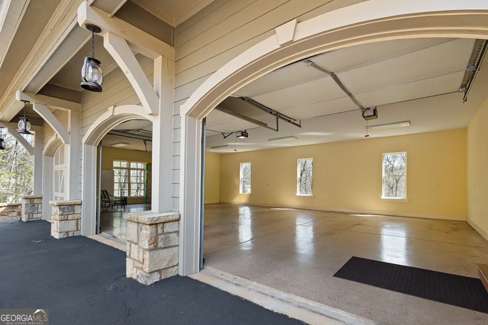 928 Black Bear TRL Jasper, GA 30143