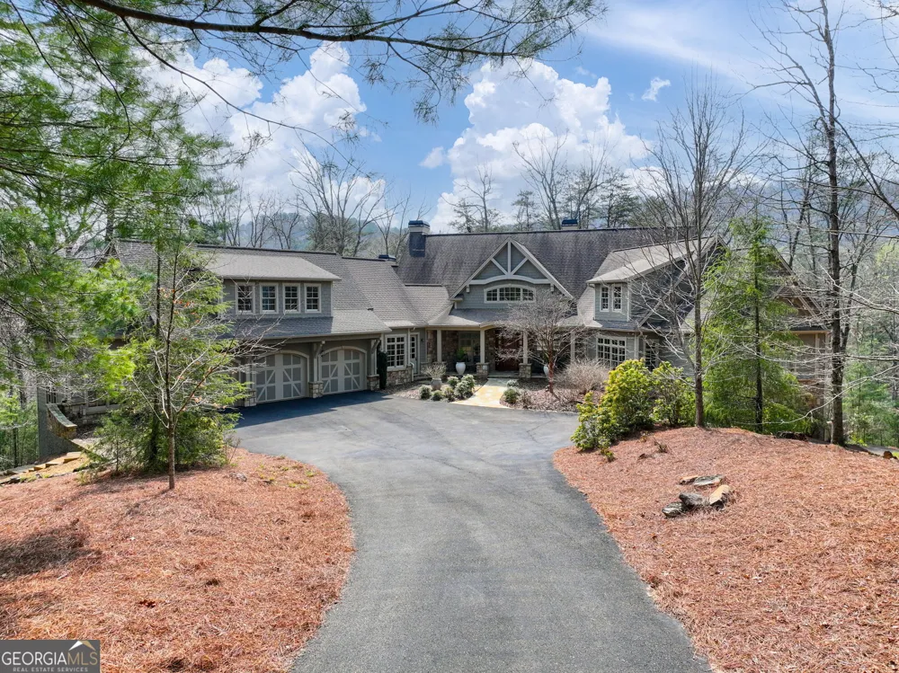 928 Black Bear TRL Jasper, GA 30143