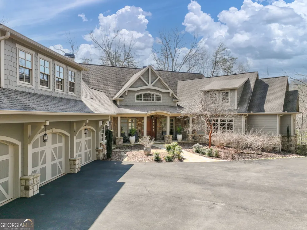 928 Black Bear TRL Jasper, GA 30143
