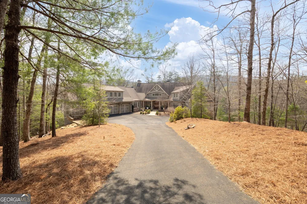 928 Black Bear TRL Jasper, GA 30143