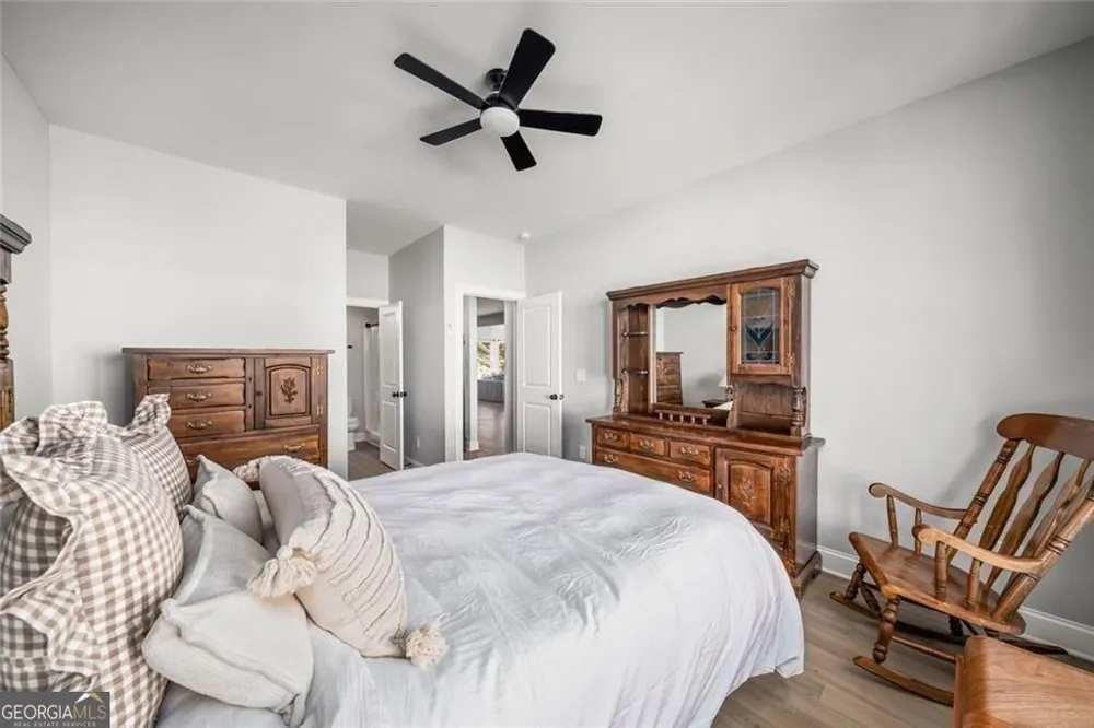 233 Mountain Ashe LN Dallas, GA 30132