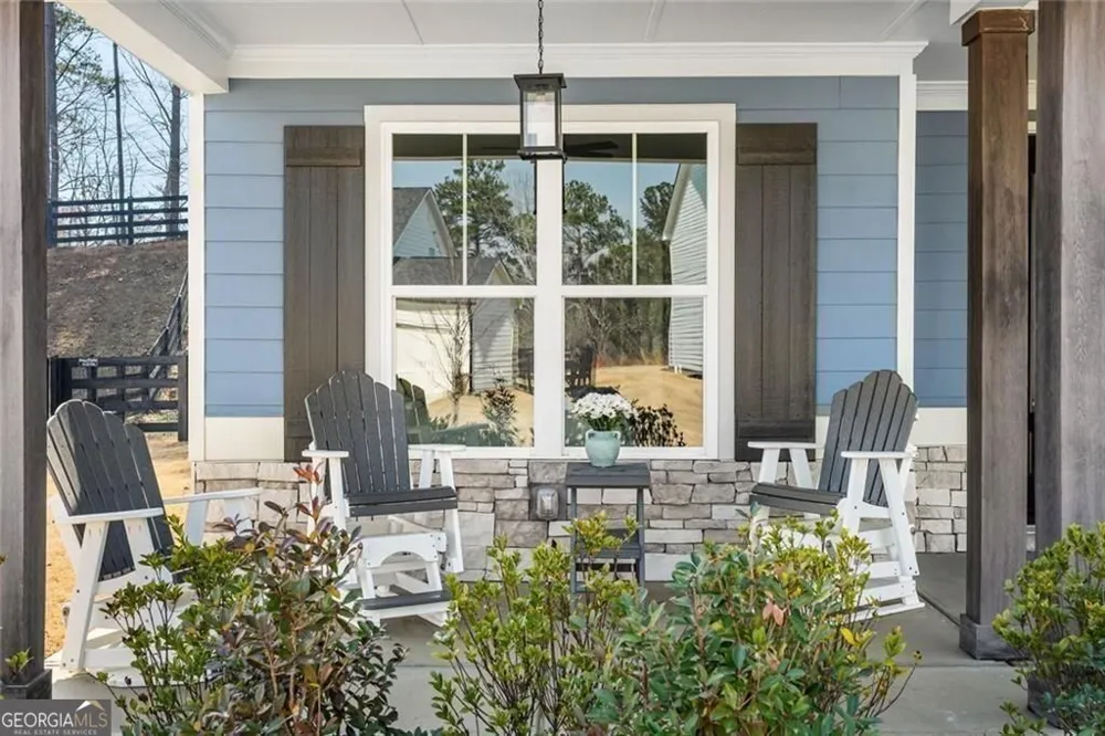 233 Mountain Ashe LN Dallas, GA 30132