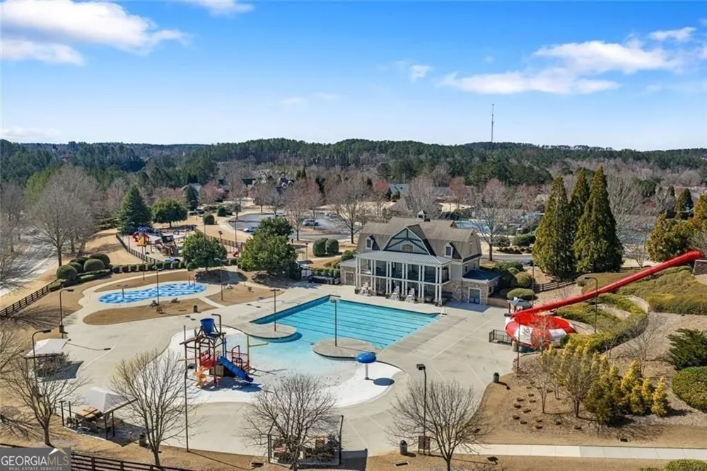 233 Mountain Ashe LN Dallas, GA 30132