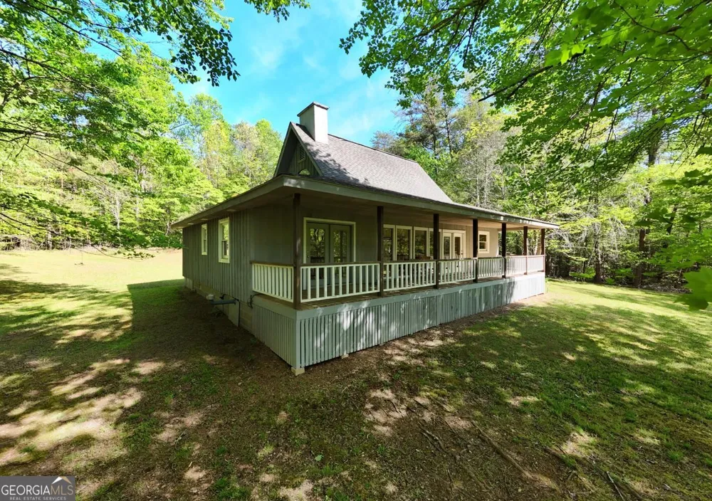 1493 Greasy Creek Road Brasstown, NC 28902