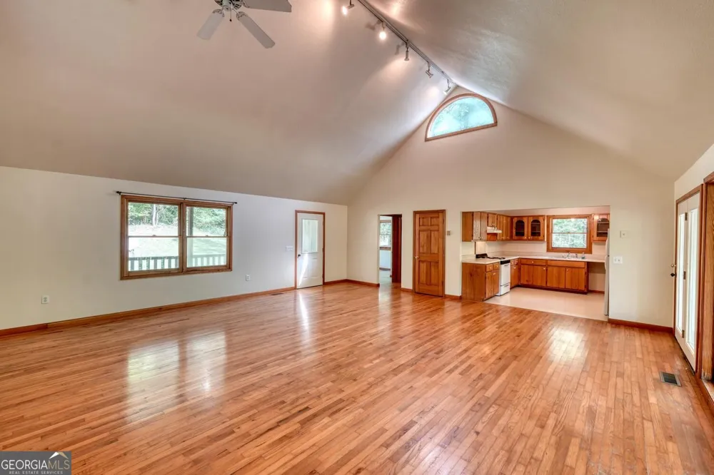 1493 Greasy Creek Road Brasstown, NC 28902