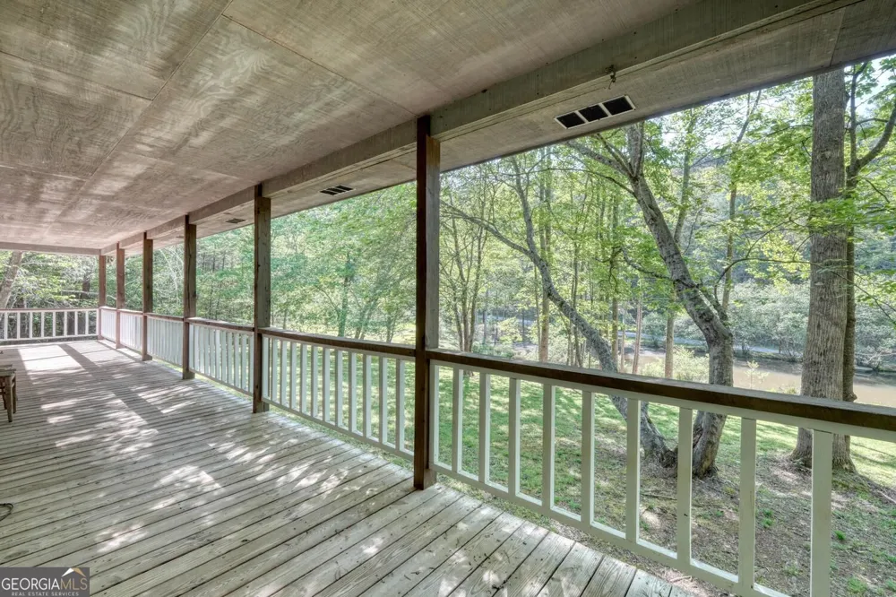 1493 Greasy Creek Road Brasstown, NC 28902