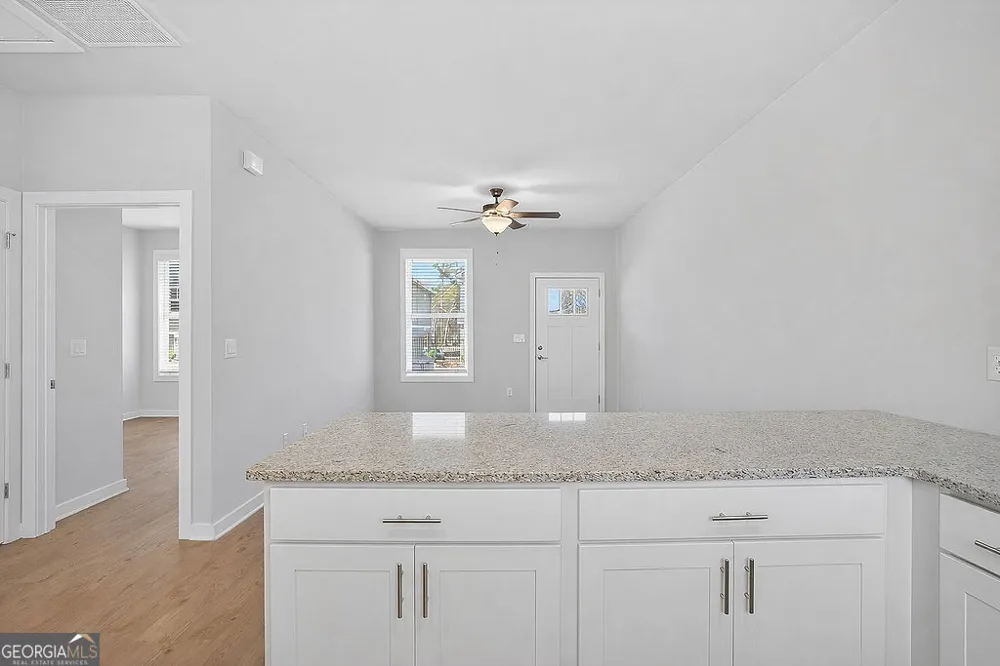 355 Dempsey DR Fayetteville, GA 30214
