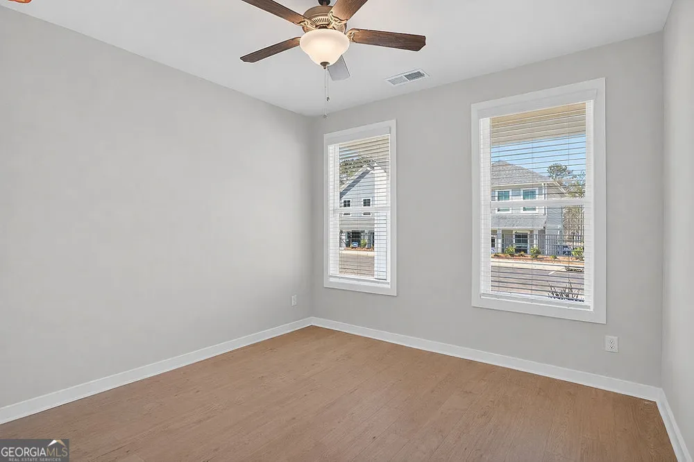355 Dempsey DR Fayetteville, GA 30214