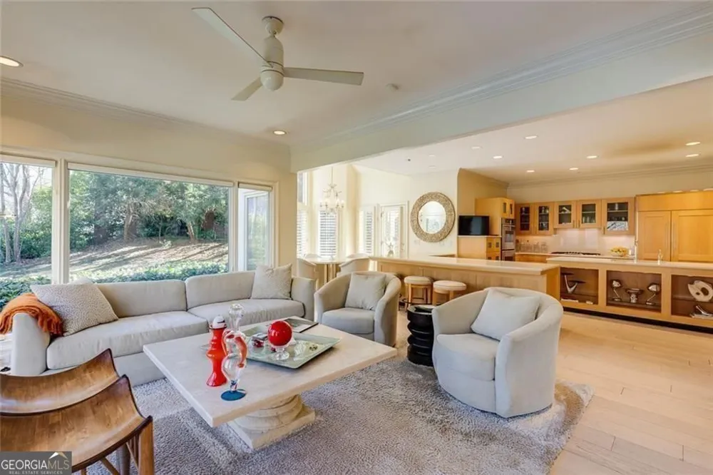 325 Riverhall CT Sandy Springs, GA 30350