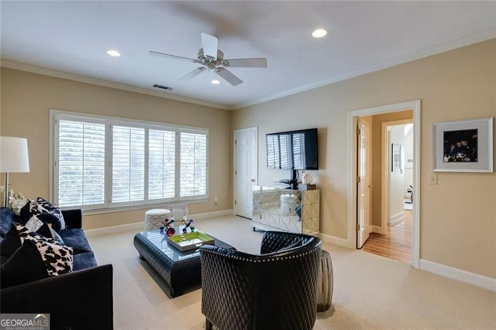 325 Riverhall CT Sandy Springs, GA 30350