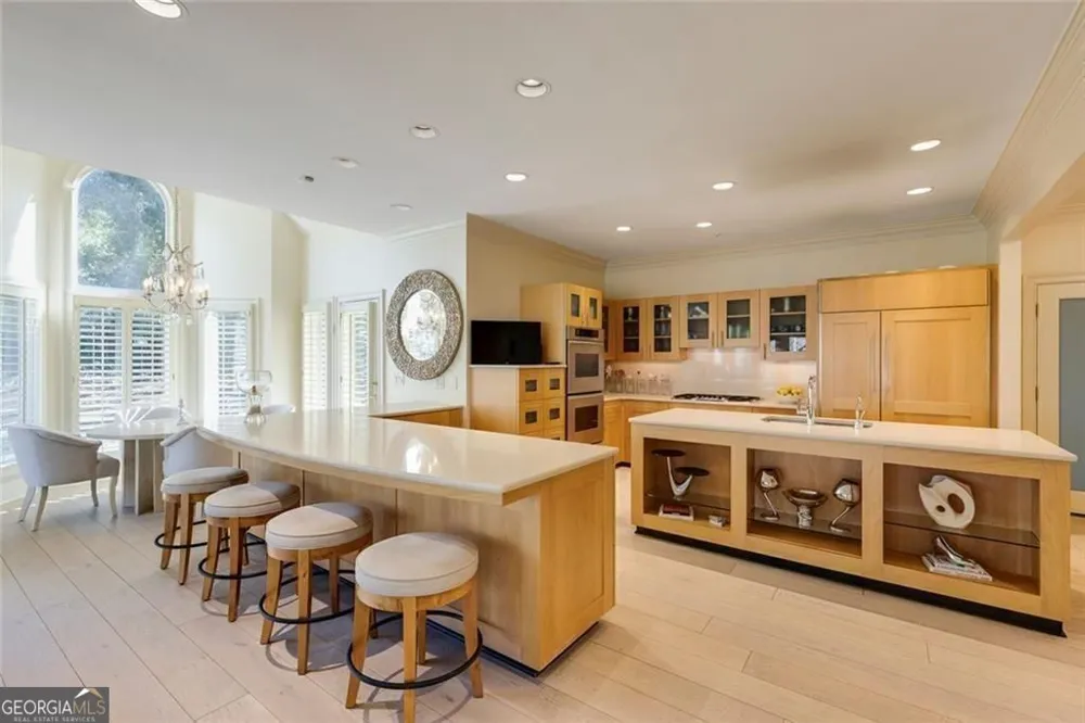 325 Riverhall CT Sandy Springs, GA 30350