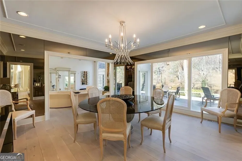 325 Riverhall CT Sandy Springs, GA 30350