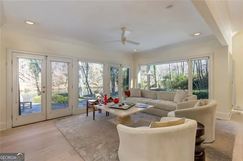 325 Riverhall CT Sandy Springs, GA 30350