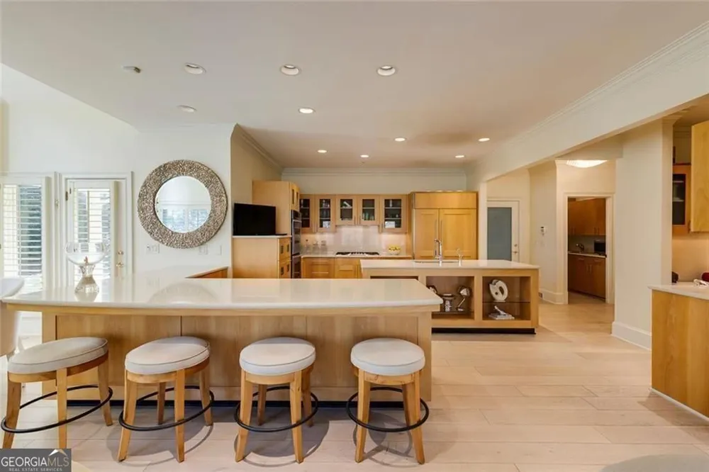 325 Riverhall CT Sandy Springs, GA 30350