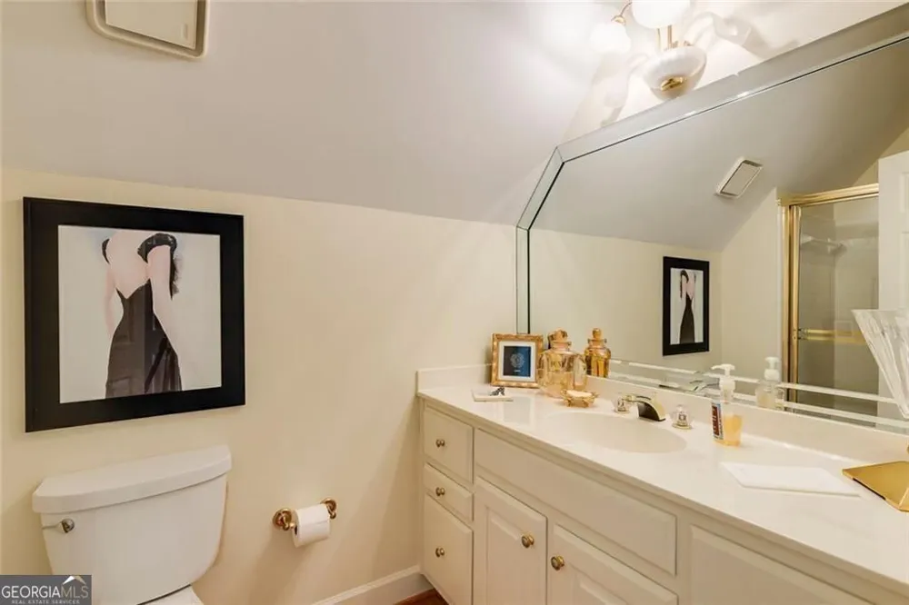 325 Riverhall CT Sandy Springs, GA 30350