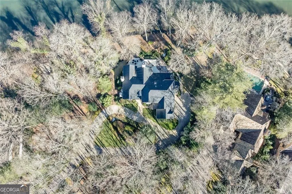 325 Riverhall CT Sandy Springs, GA 30350