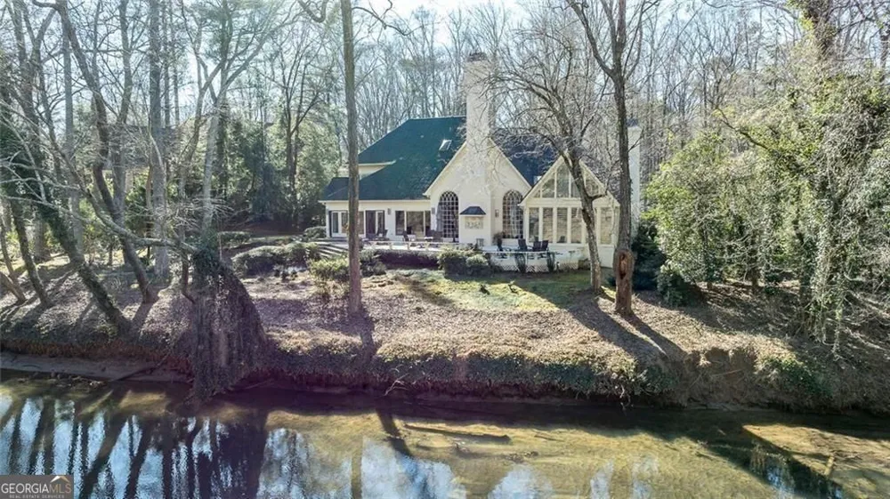 325 Riverhall CT Sandy Springs, GA 30350