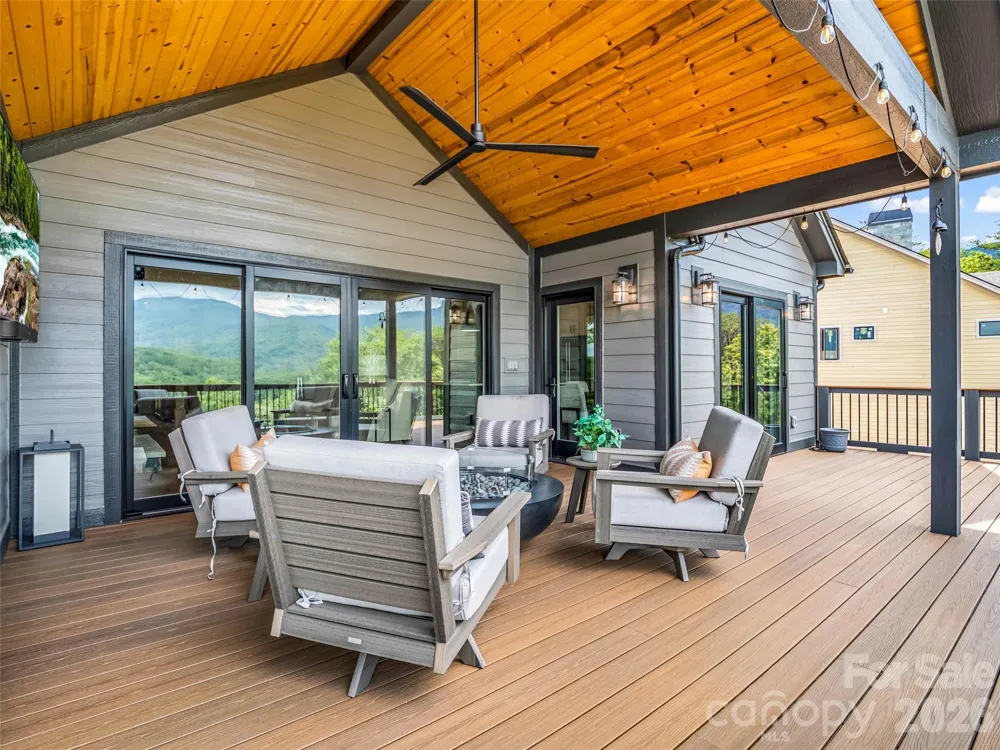73 Jackson Ridge Lane Mill Spring, NC 28756