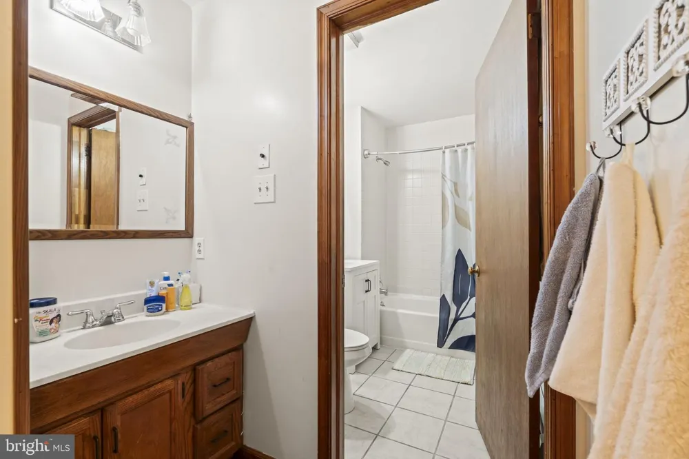 133 CENTRAL AVENUE Rockledge, PA 19046
