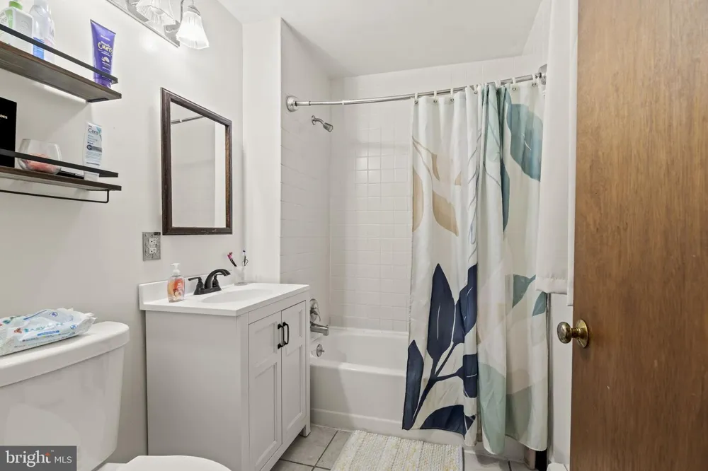 133 CENTRAL AVENUE Rockledge, PA 19046
