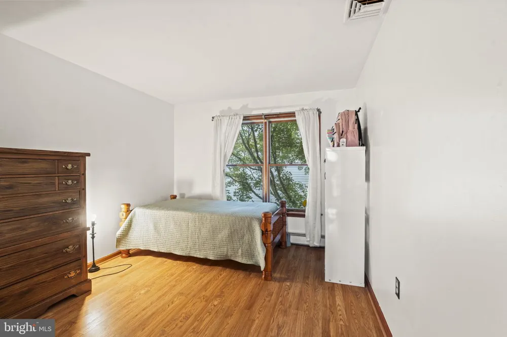 133 CENTRAL AVENUE Rockledge, PA 19046