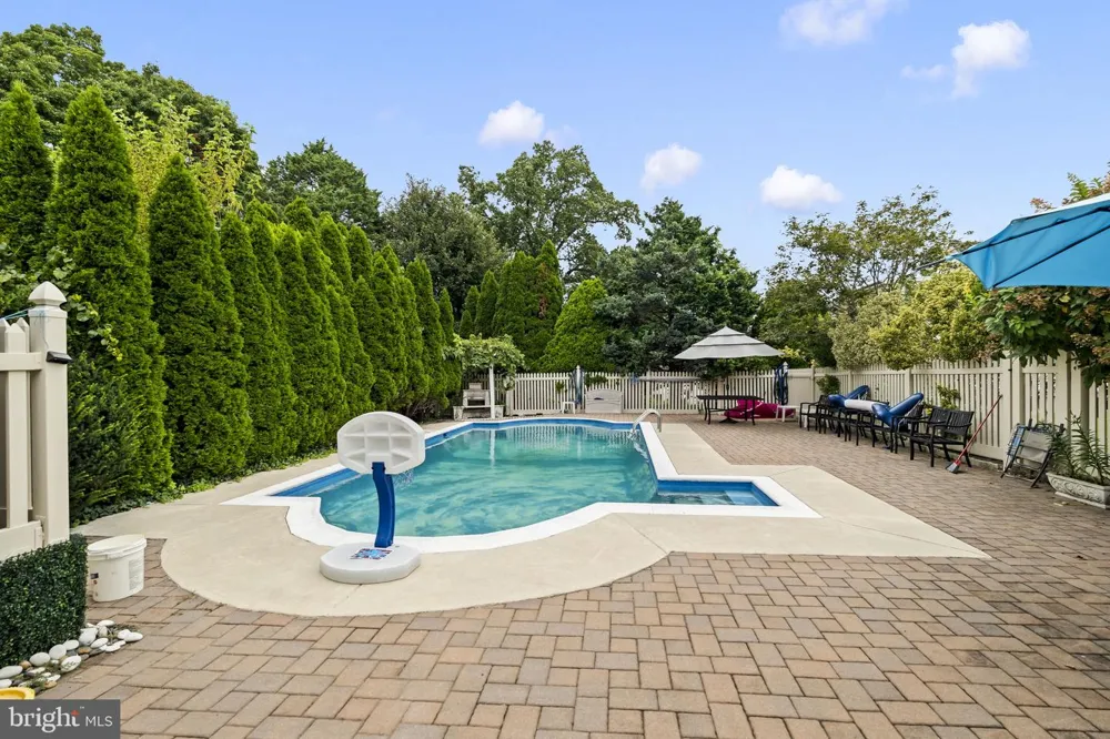 133 CENTRAL AVENUE Rockledge, PA 19046