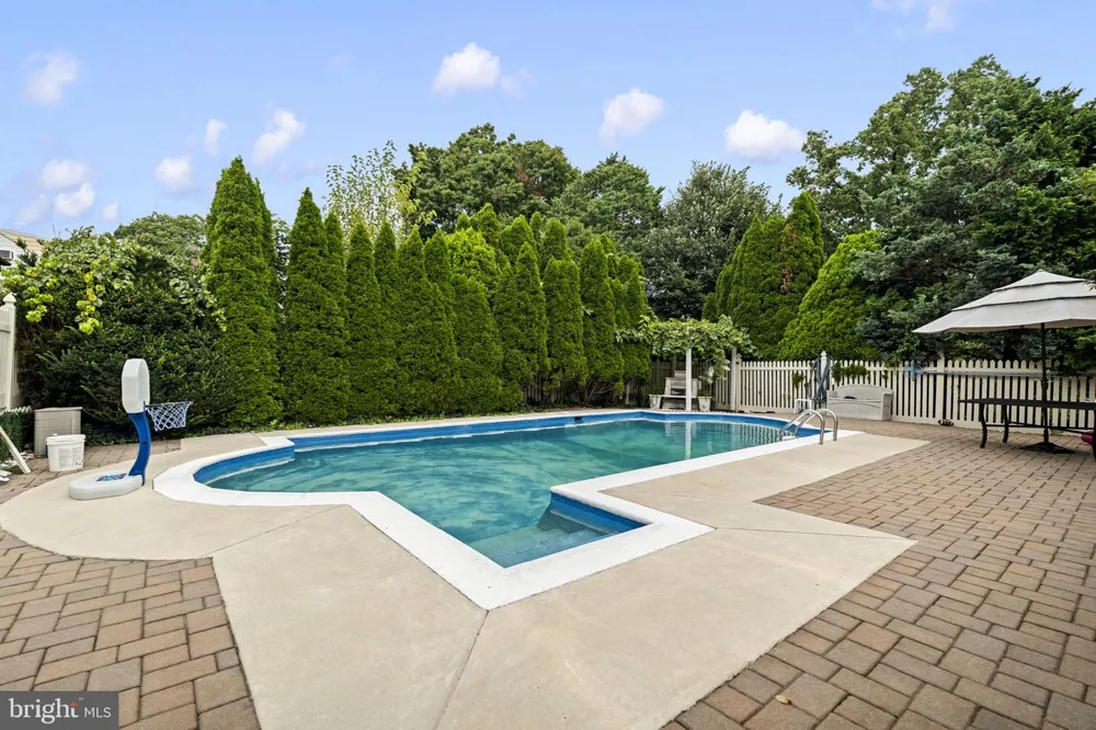 133 CENTRAL AVENUE Rockledge, PA 19046