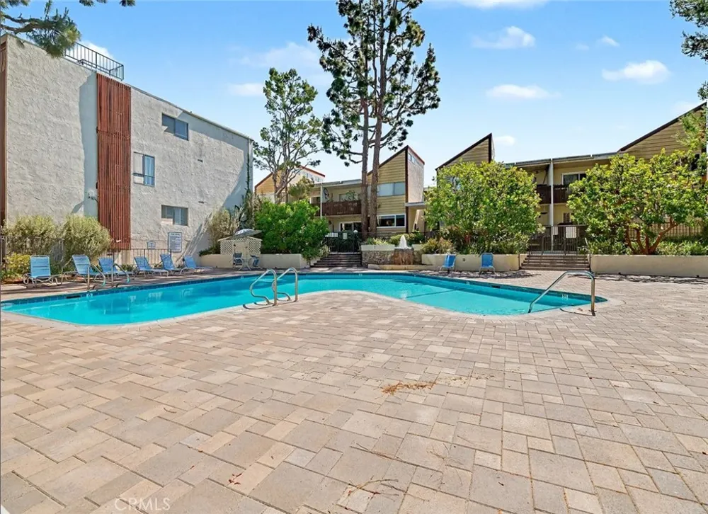 6050 Canterbury #G227 Culver City, CA 90230