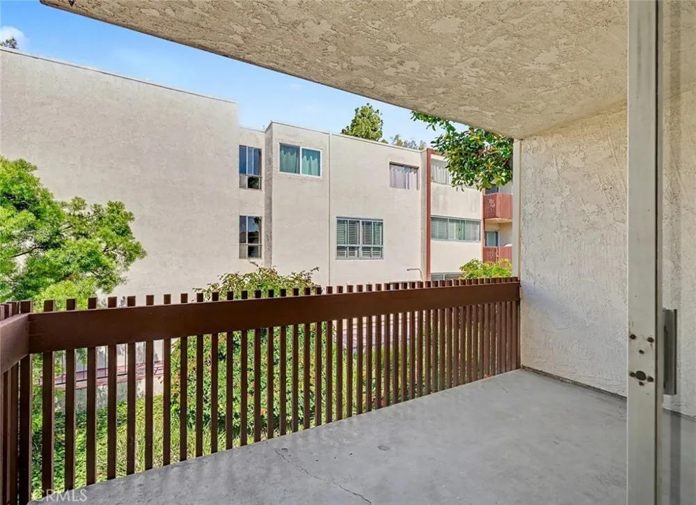 6050 Canterbury #G227 Culver City, CA 90230
