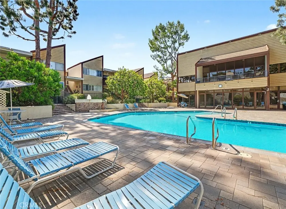 6050 Canterbury #G227 Culver City, CA 90230