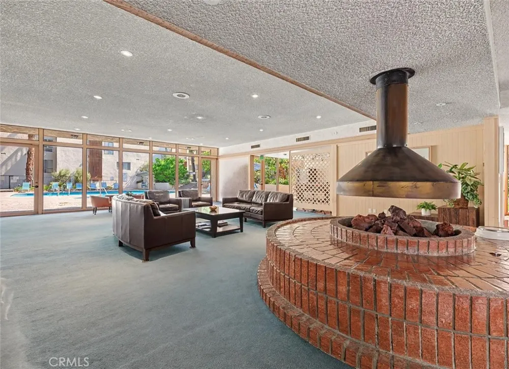 6050 Canterbury #G227 Culver City, CA 90230