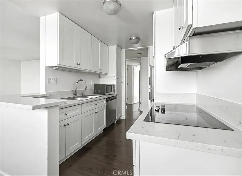 6050 Canterbury #G227 Culver City, CA 90230