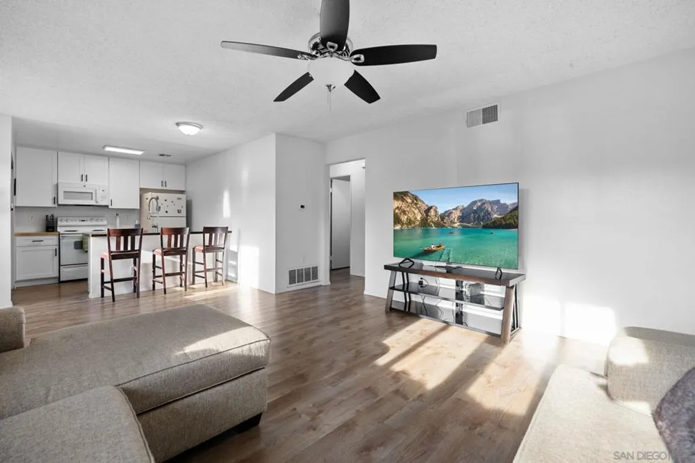 12156 Wintergreen Dr #1 Lakeside, CA 92040