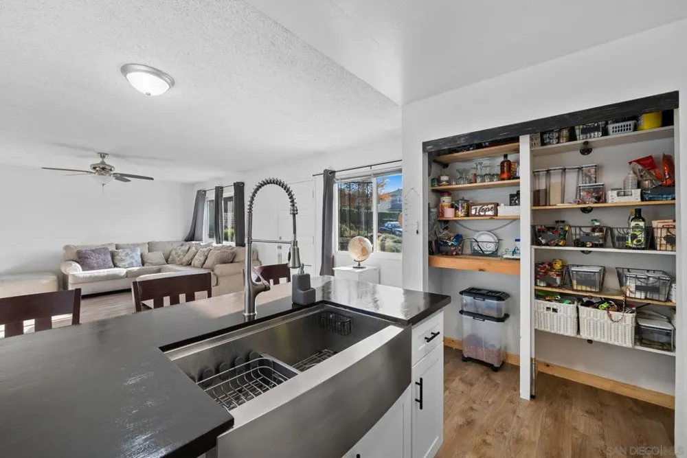 12156 Wintergreen Dr #1 Lakeside, CA 92040