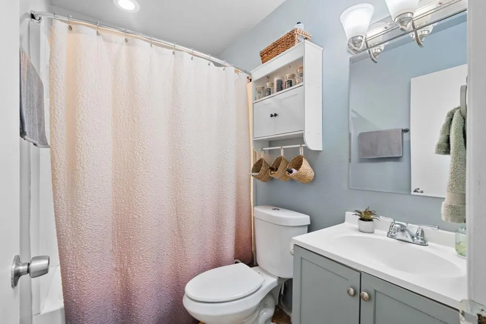 12156 Wintergreen Dr #1 Lakeside, CA 92040