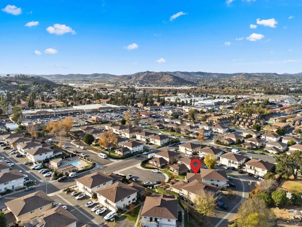 12156 Wintergreen Dr #1 Lakeside, CA 92040