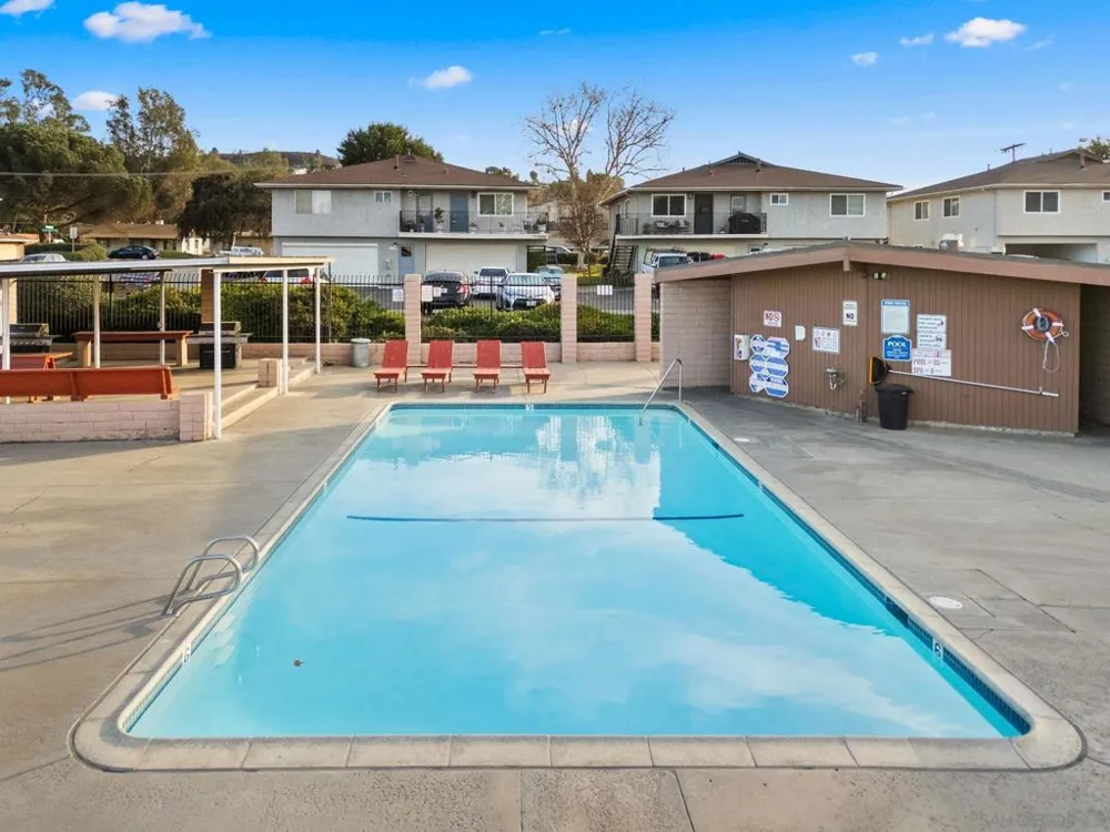 12156 Wintergreen Dr #1 Lakeside, CA 92040