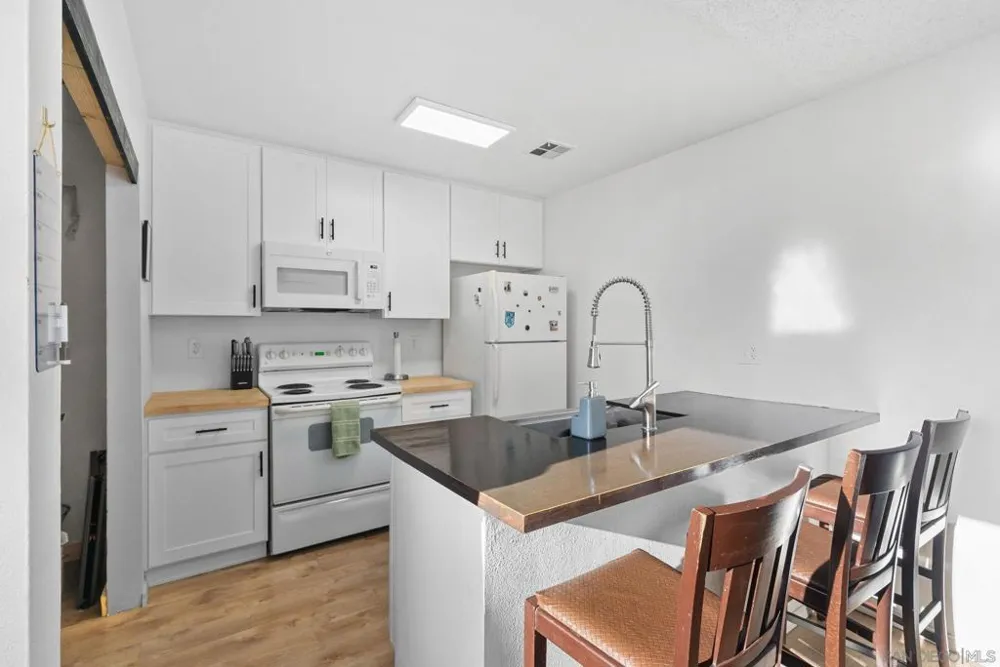 12156 Wintergreen Dr #1 Lakeside, CA 92040