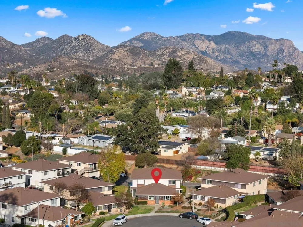 12156 Wintergreen Dr #1 Lakeside, CA 92040