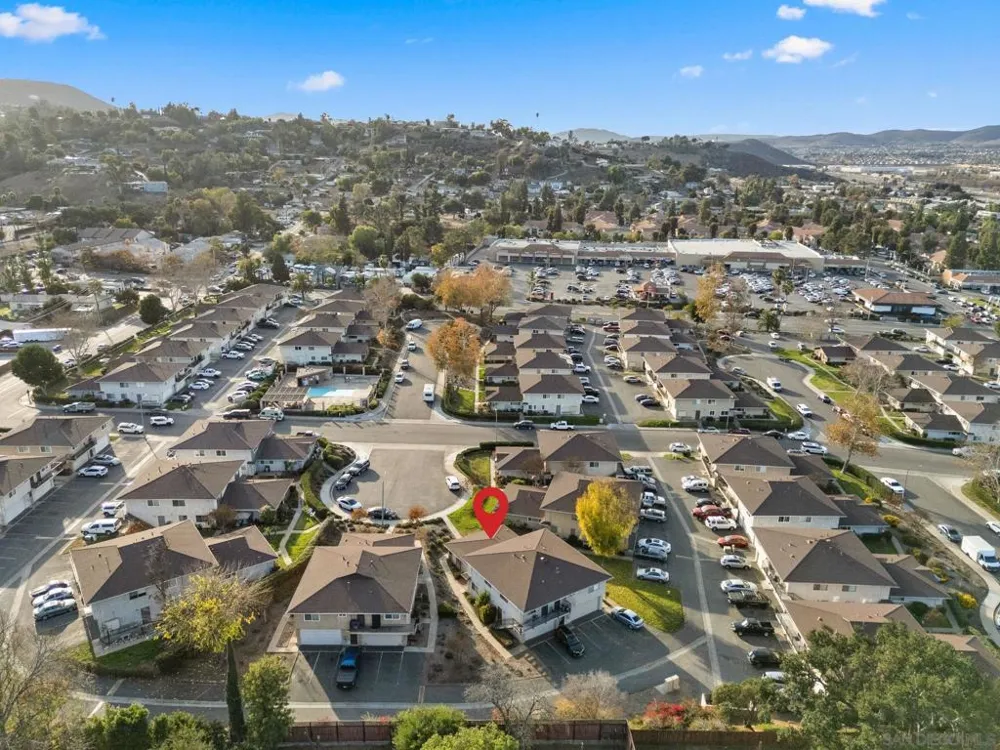 12156 Wintergreen Dr #1 Lakeside, CA 92040