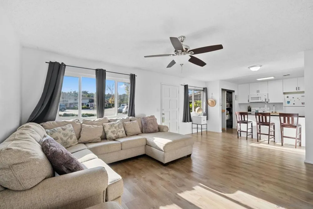 12156 Wintergreen Dr #1 Lakeside, CA 92040