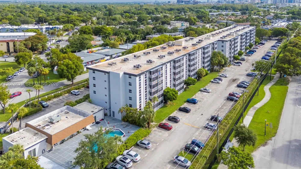 16950 W Dixie Hwy #A626 North Miami Beach, FL 33160
