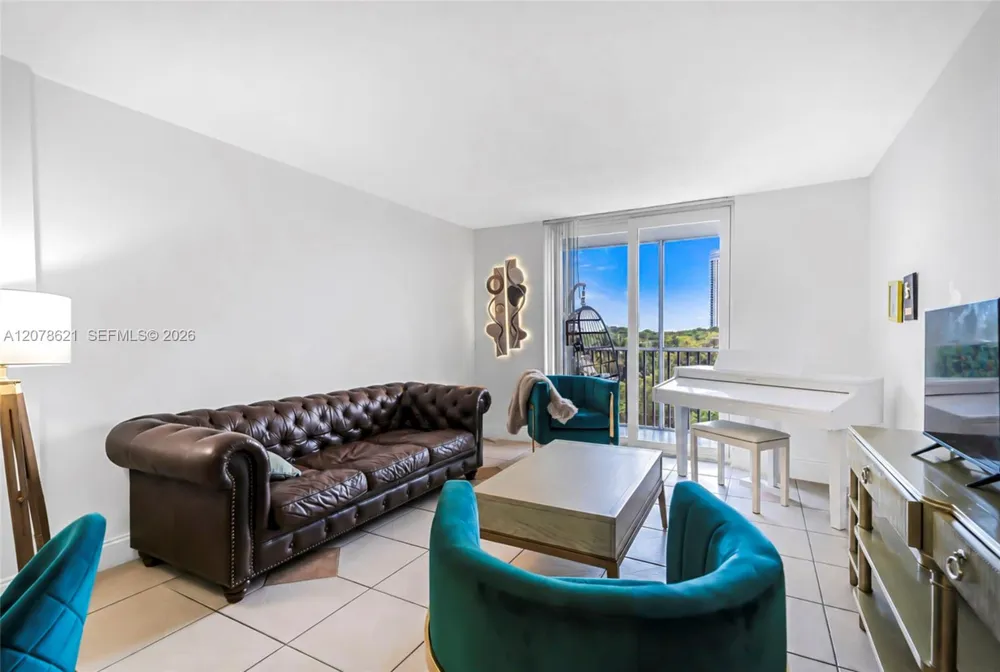 16950 W Dixie Hwy #A626 North Miami Beach, FL 33160