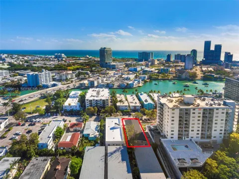 6910 Bay Dr #6