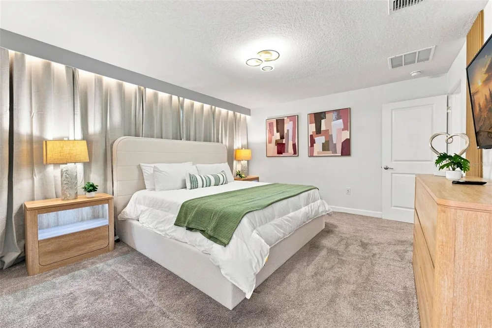 880 PEBBLE BEACH DRIVE Davenport, FL 33896