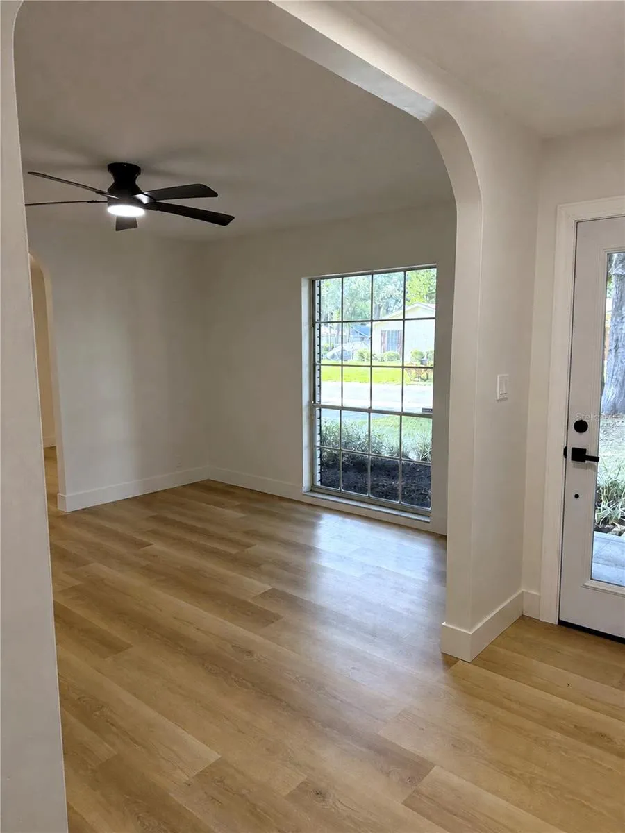 13808 CHERRY BROOK LANE Tampa, FL 33618