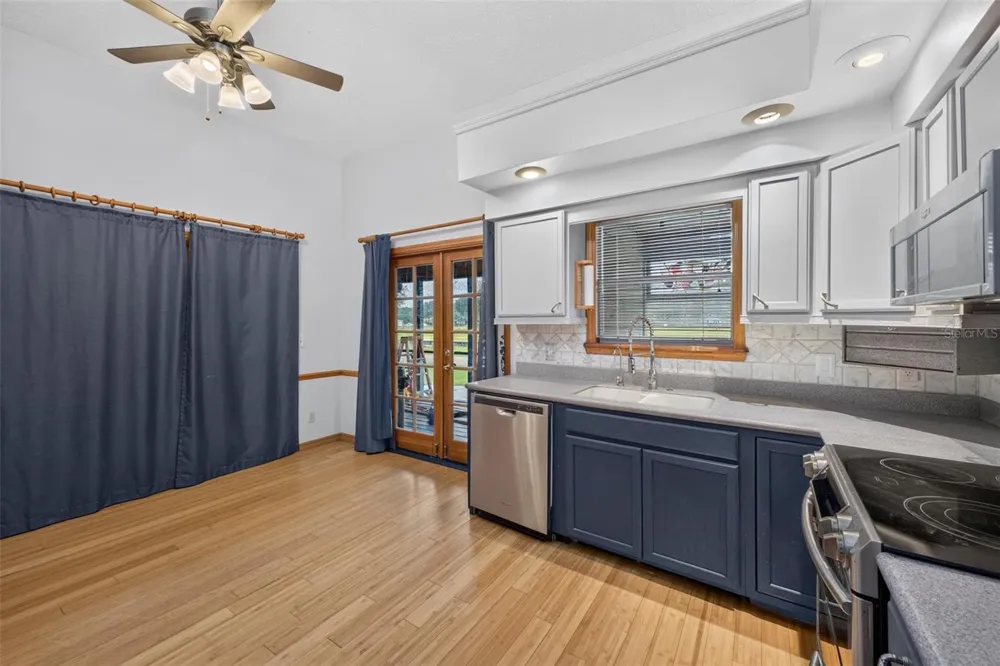25717 TROON AVENUE Sorrento, FL 32776