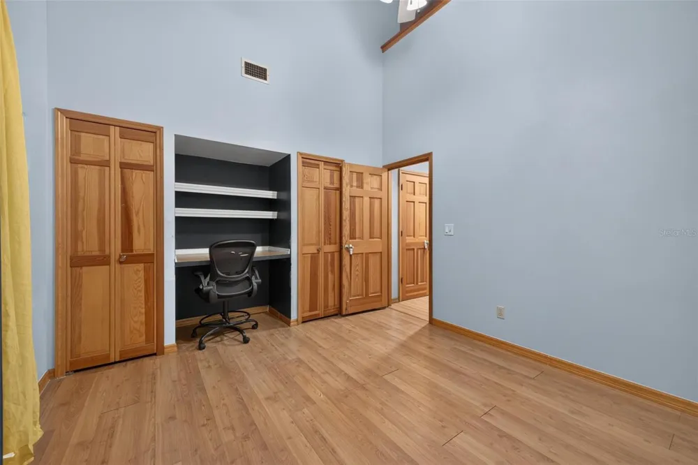 25717 TROON AVENUE Sorrento, FL 32776