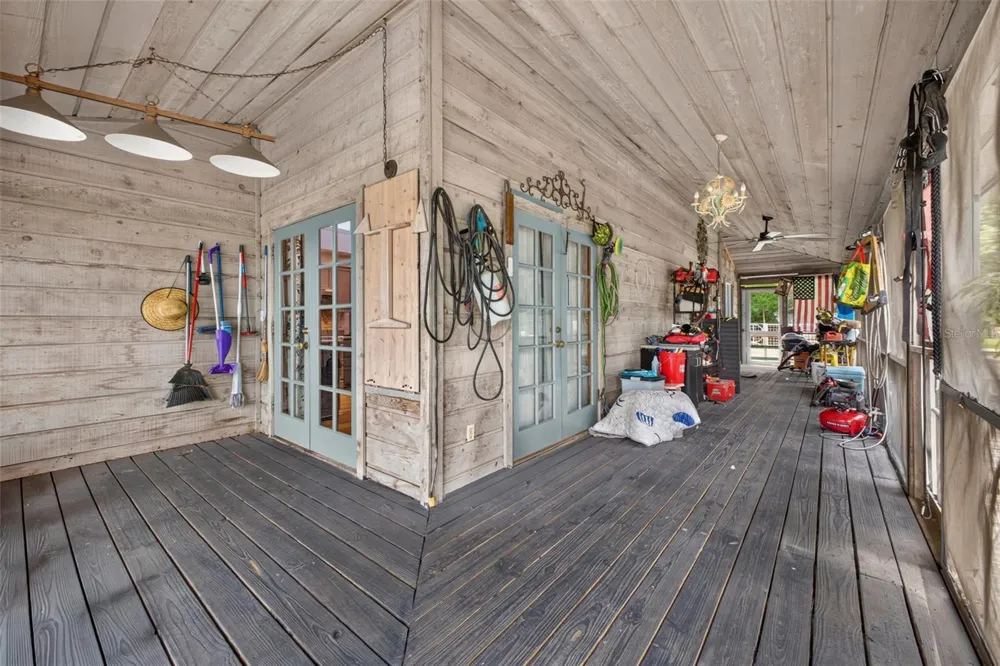 25717 TROON AVENUE Sorrento, FL 32776
