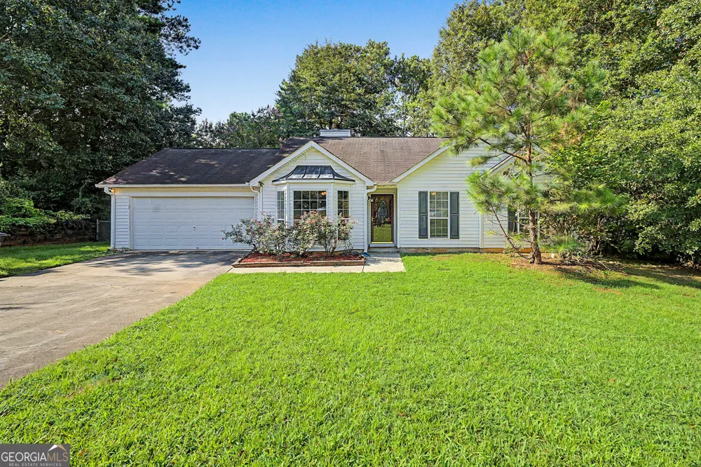 204 Spring CIR Stockbridge, GA 30281